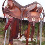 saddle_01